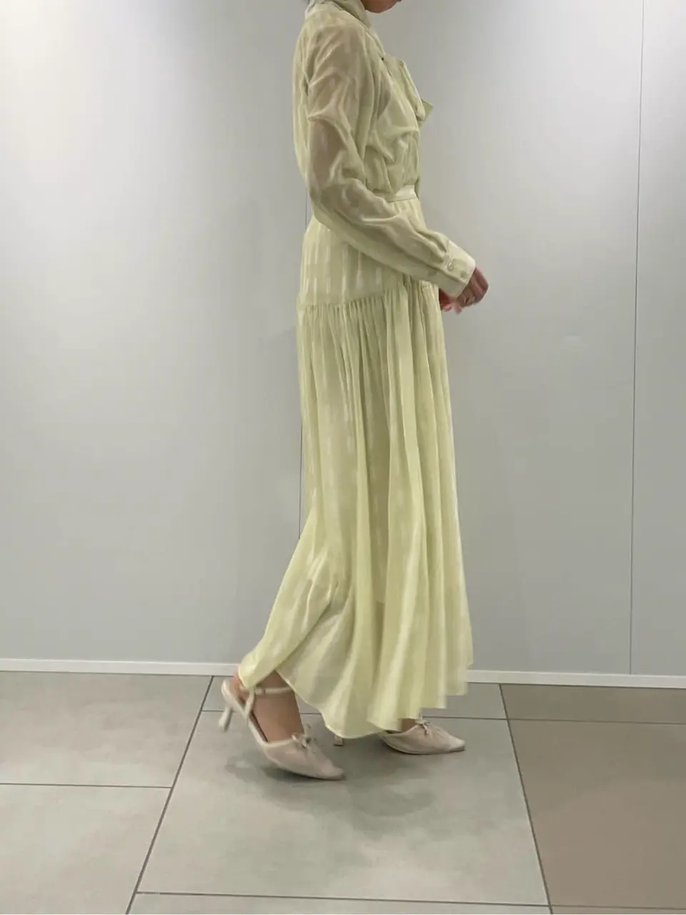 GRACE CONTINENTAL The Banquet Ezawa.M コーディネート画像