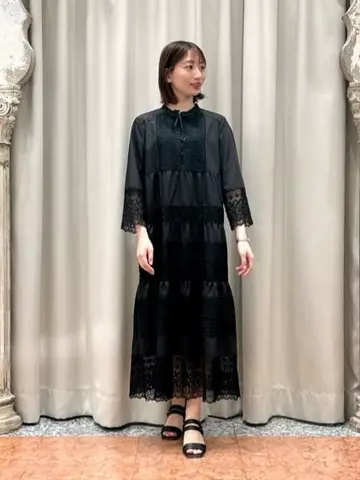 GRACE CONTINENTAL The Banquet eri コーディネート画像