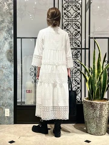 GRACE CONTINENTAL The Banquet 泉　智子 コーディネート画像