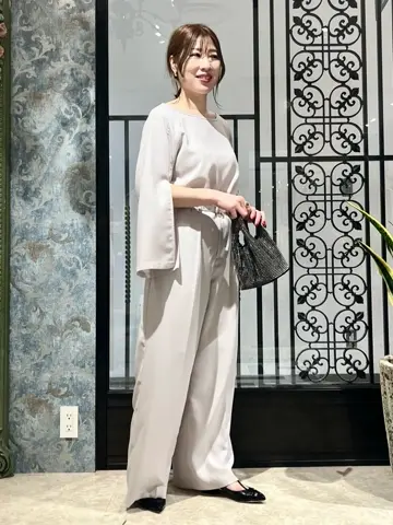 GRACE CONTINENTAL The Banquet 泉　智子 コーディネート画像