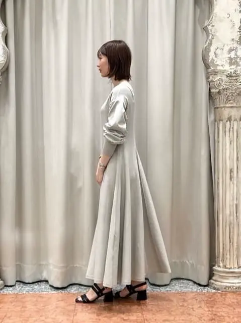 GRACE CONTINENTAL The Banquet eri コーディネート画像