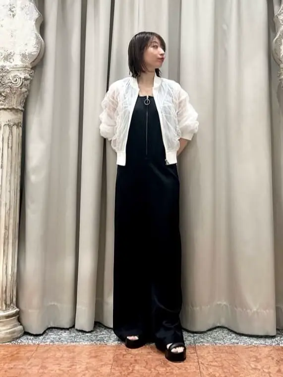 GRACE CONTINENTAL The Banquet eri コーディネート画像