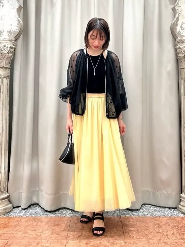 GRACE CONTINENTAL The Banquet eri コーディネート画像