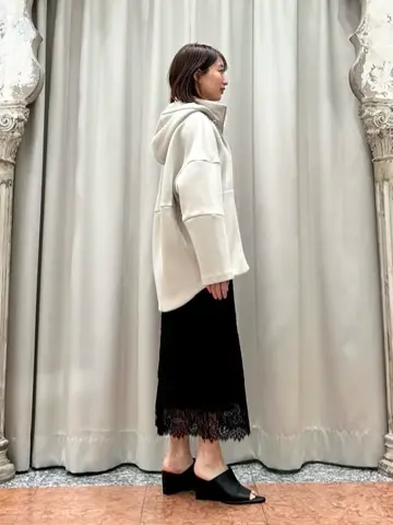 GRACE CONTINENTAL The Banquet eri コーディネート画像