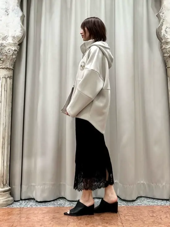 GRACE CONTINENTAL The Banquet eri コーディネート画像