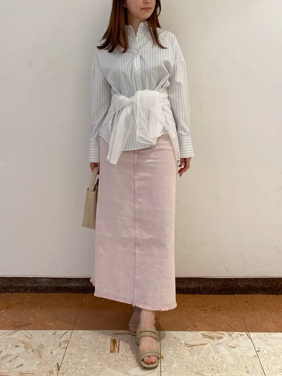 GRACE CONTINENTAL The Banquet mikiho コーディネート画像