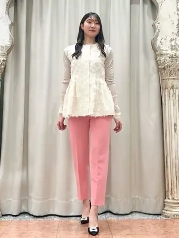 GRACE CONTINENTAL The Banquet 遠藤　みずき コーディネート画像