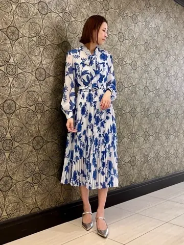 GRACE CONTINENTAL The Banquet 亀田 未希 コーディネート画像