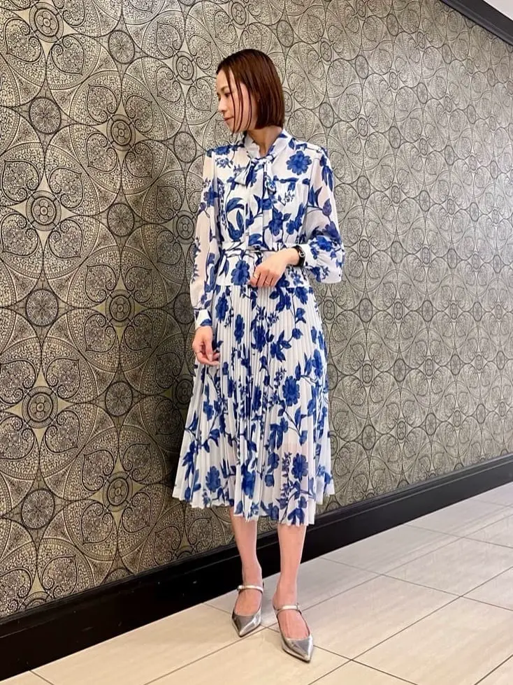 GRACE CONTINENTAL The Banquet 亀田 未希 コーディネート画像