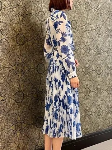 GRACE CONTINENTAL The Banquet 亀田 未希 コーディネート画像