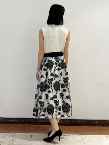 GRACE CONTINENTAL The Banquet yuri コーディネート画像