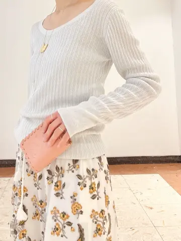 GRACE CONTINENTAL The Banquet yuri コーディネート画像