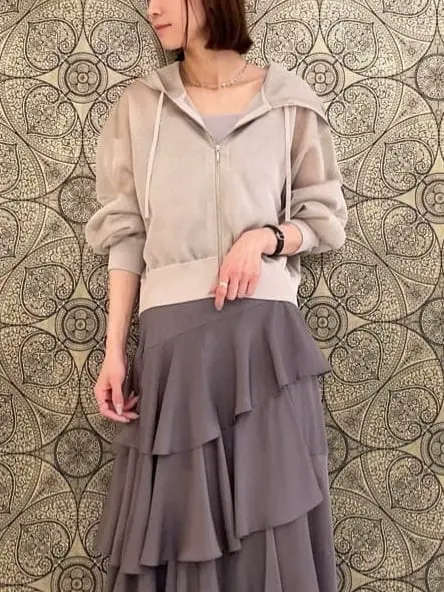 GRACE CONTINENTAL The Banquet 亀田 未希 コーディネート画像