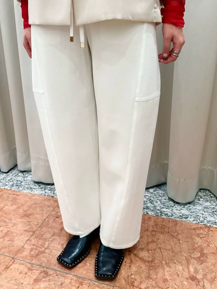 GRACE CONTINENTAL The Banquet 遠藤　みずき コーディネート画像