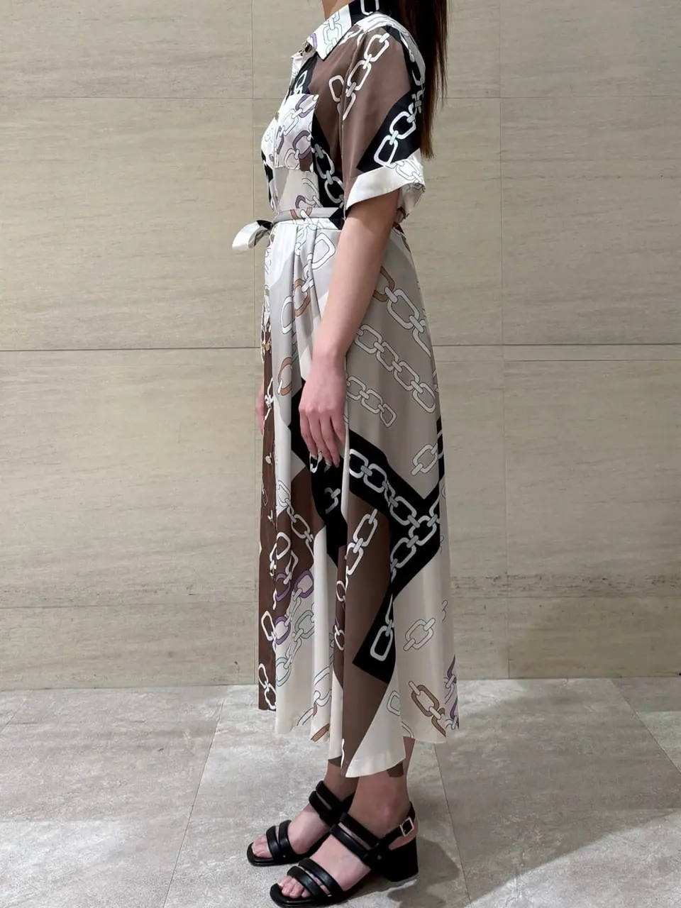 GRACE CONTINENTAL The Banquet 近藤　紫織 コーディネート画像