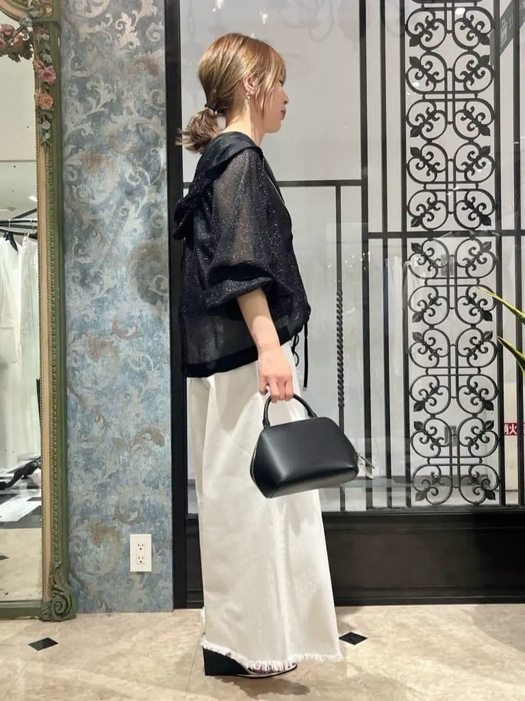 GRACE CONTINENTAL The Banquet 泉　智子 コーディネート画像