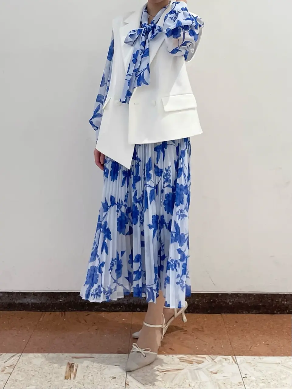 GRACE CONTINENTAL The Banquet Ezawa.M コーディネート画像