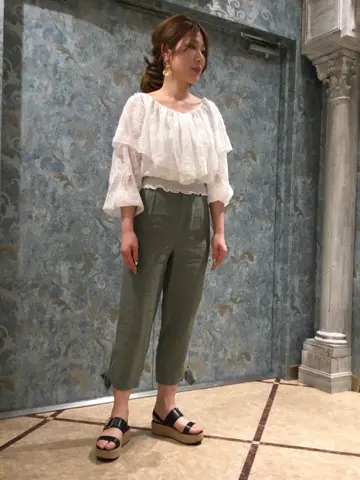 GRACE CONTINENTAL The Banquet 泉　智子 コーディネート画像