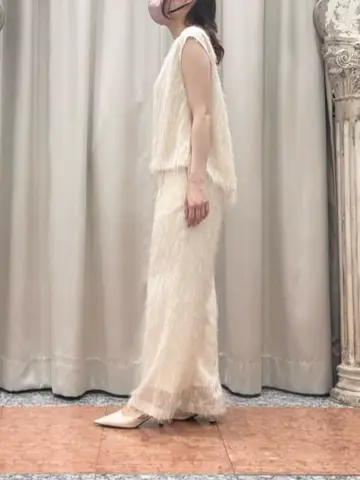 GRACE CONTINENTAL The Banquet 関谷　真琴 コーディネート画像