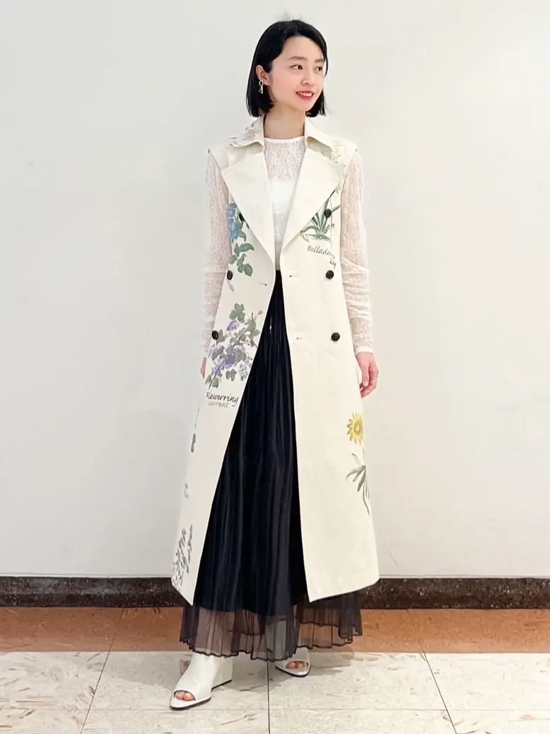 GRACE CONTINENTAL The Banquet yuri コーディネート画像