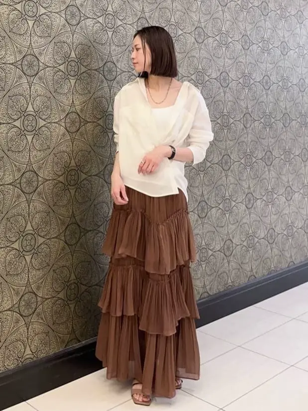 GRACE CONTINENTAL The Banquet 亀田 未希 コーディネート画像