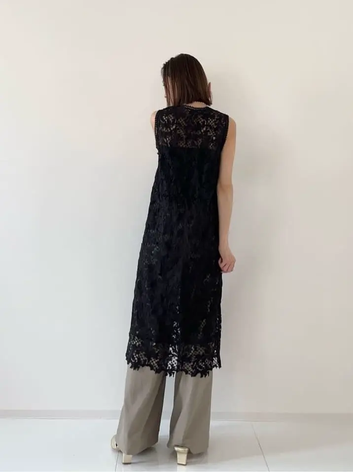 GRACE CONTINENTAL The Banquet 亀田 未希 コーディネート画像