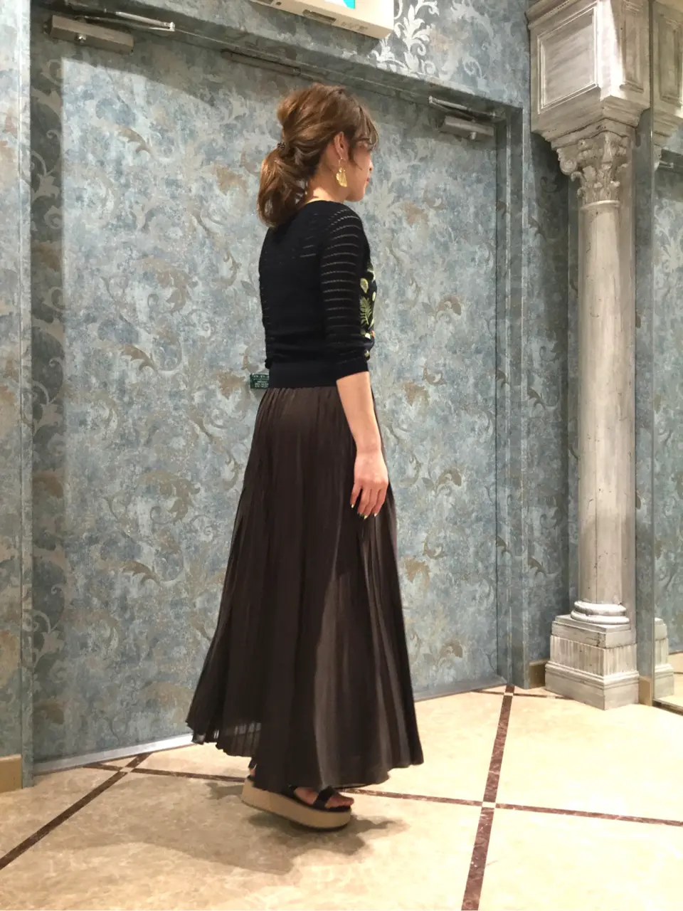 GRACE CONTINENTAL The Banquet 泉　智子 コーディネート画像