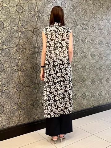 GRACE CONTINENTAL The Banquet 亀田 未希 コーディネート画像