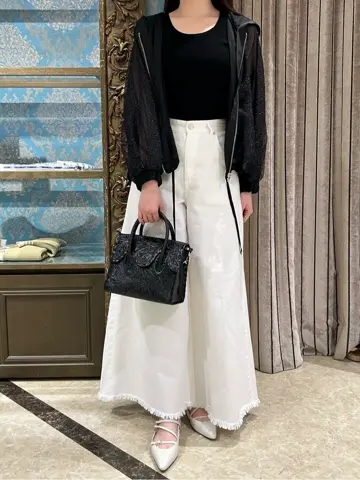 GRACE CONTINENTAL The Banquet Taura コーディネート画像