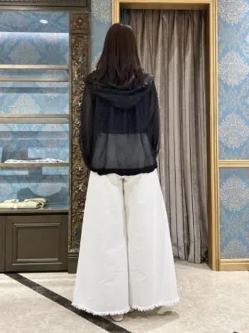 GRACE CONTINENTAL The Banquet Taura コーディネート画像