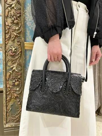 GRACE CONTINENTAL The Banquet Taura コーディネート画像