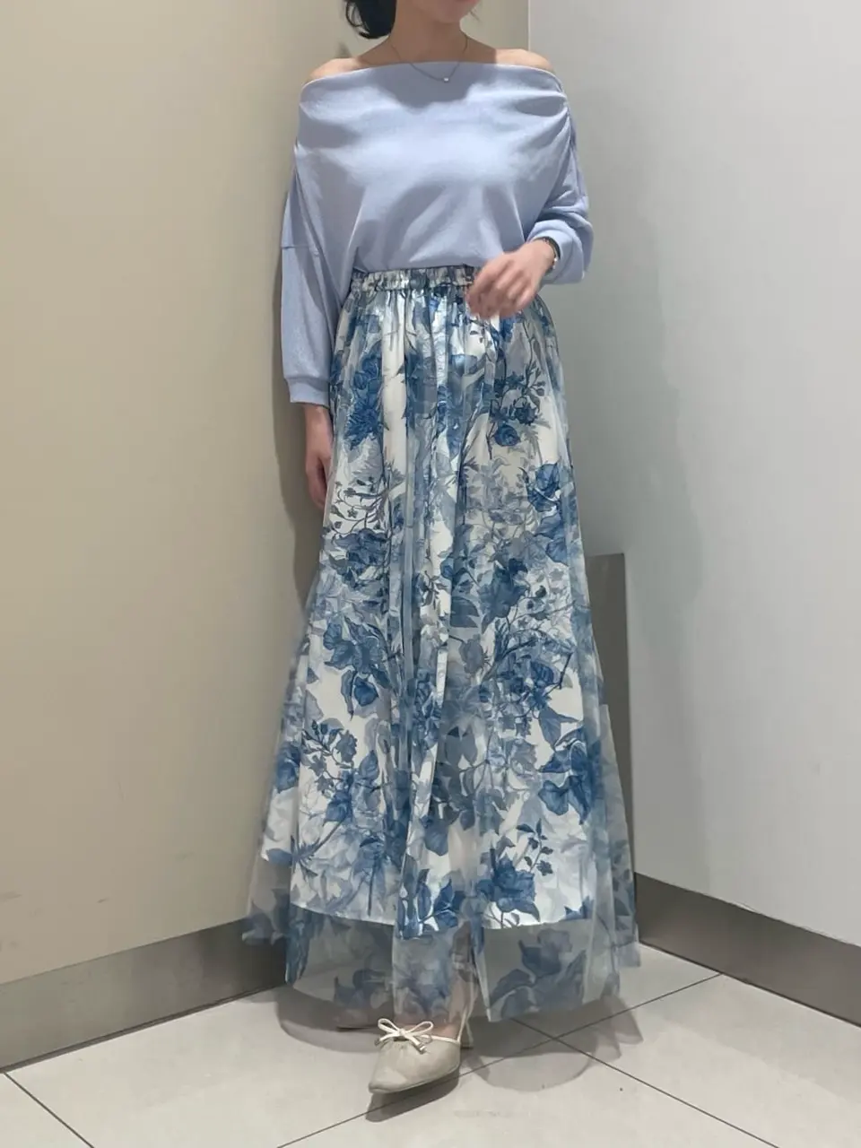  Ezawa.M コーディネート画像