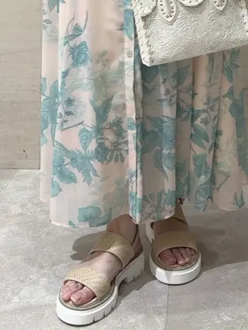 GRACE CONTINENTAL The Banquet 近藤　紫織 コーディネート画像