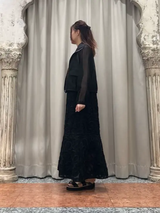 GRACE CONTINENTAL The Banquet 関谷　真琴 コーディネート画像