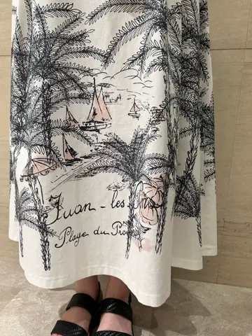 GRACE CONTINENTAL The Banquet Taura コーディネート画像