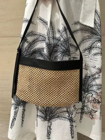 GRACE CONTINENTAL The Banquet Taura コーディネート画像