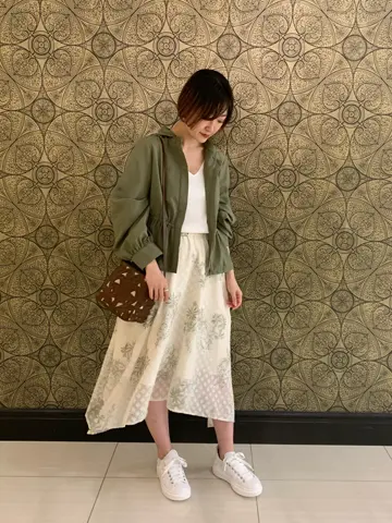 GRACE CONTINENTAL The Banquet Arichi コーディネート画像