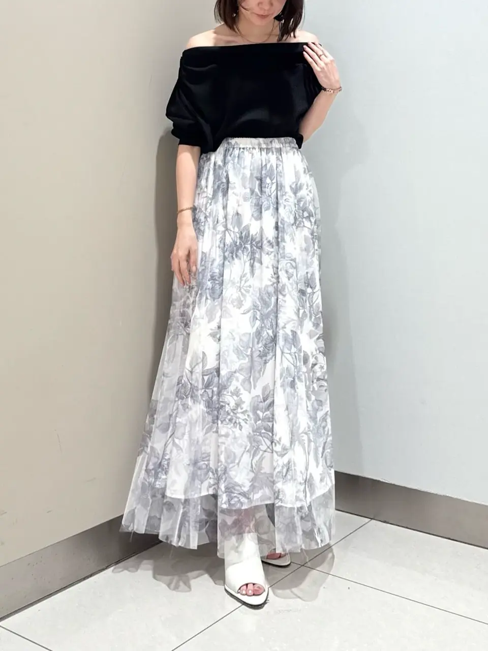 GRACE CONTINENTAL The Banquet Suzuka コーディネート画像