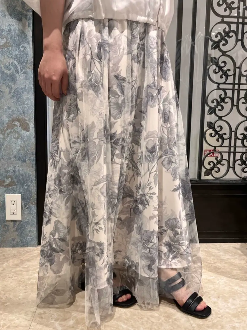 GRACE CONTINENTAL The Banquet 吉永　ひかる コーディネート画像