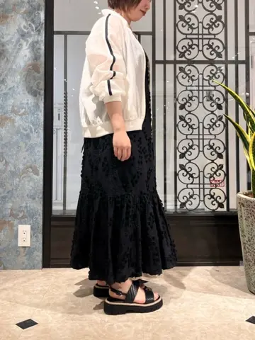 GRACE CONTINENTAL The Banquet 吉永　ひかる コーディネート画像