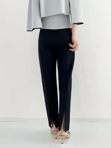 GRACE CONTINENTAL The Banquet 亀田 未希 コーディネート画像