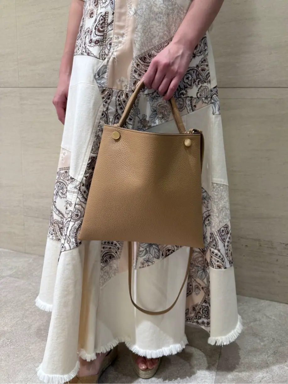 GRACE CONTINENTAL The Banquet 近藤　紫織 コーディネート画像