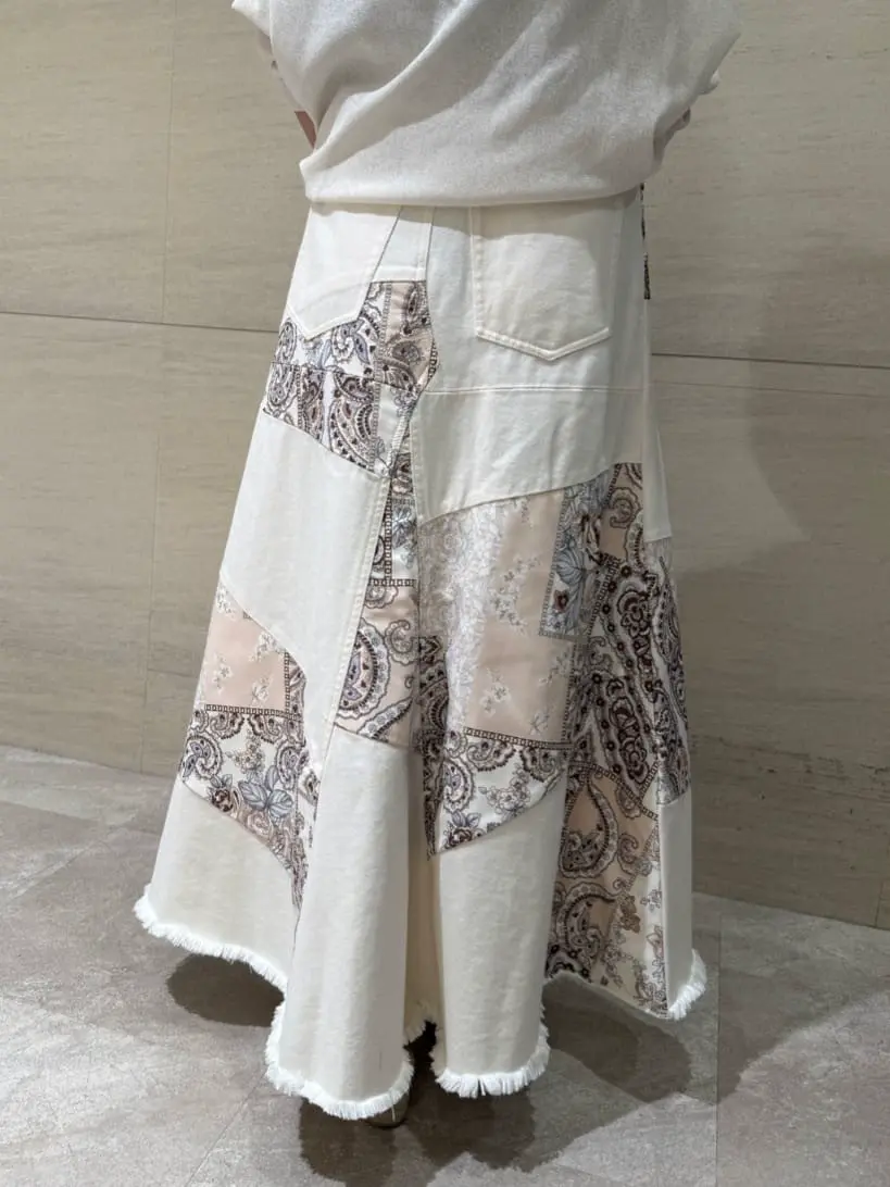 GRACE CONTINENTAL The Banquet 近藤　紫織 コーディネート画像