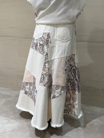 GRACE CONTINENTAL The Banquet 近藤　紫織 コーディネート画像