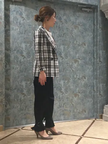 GRACE CONTINENTAL The Banquet 泉　智子 コーディネート画像