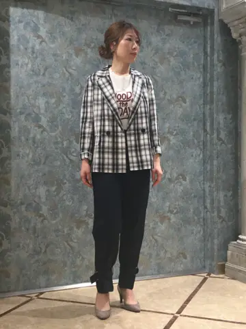 GRACE CONTINENTAL The Banquet 泉　智子 コーディネート画像