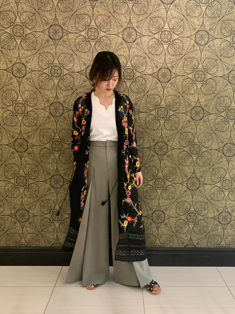 GRACE CONTINENTAL The Banquet Arichi コーディネート画像