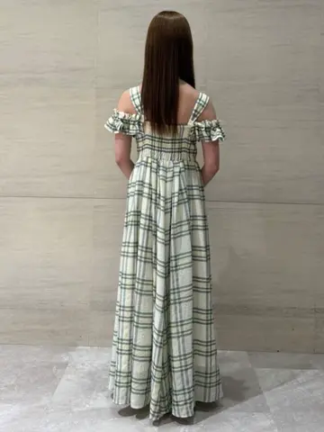 GRACE CONTINENTAL The Banquet 近藤　紫織 コーディネート画像