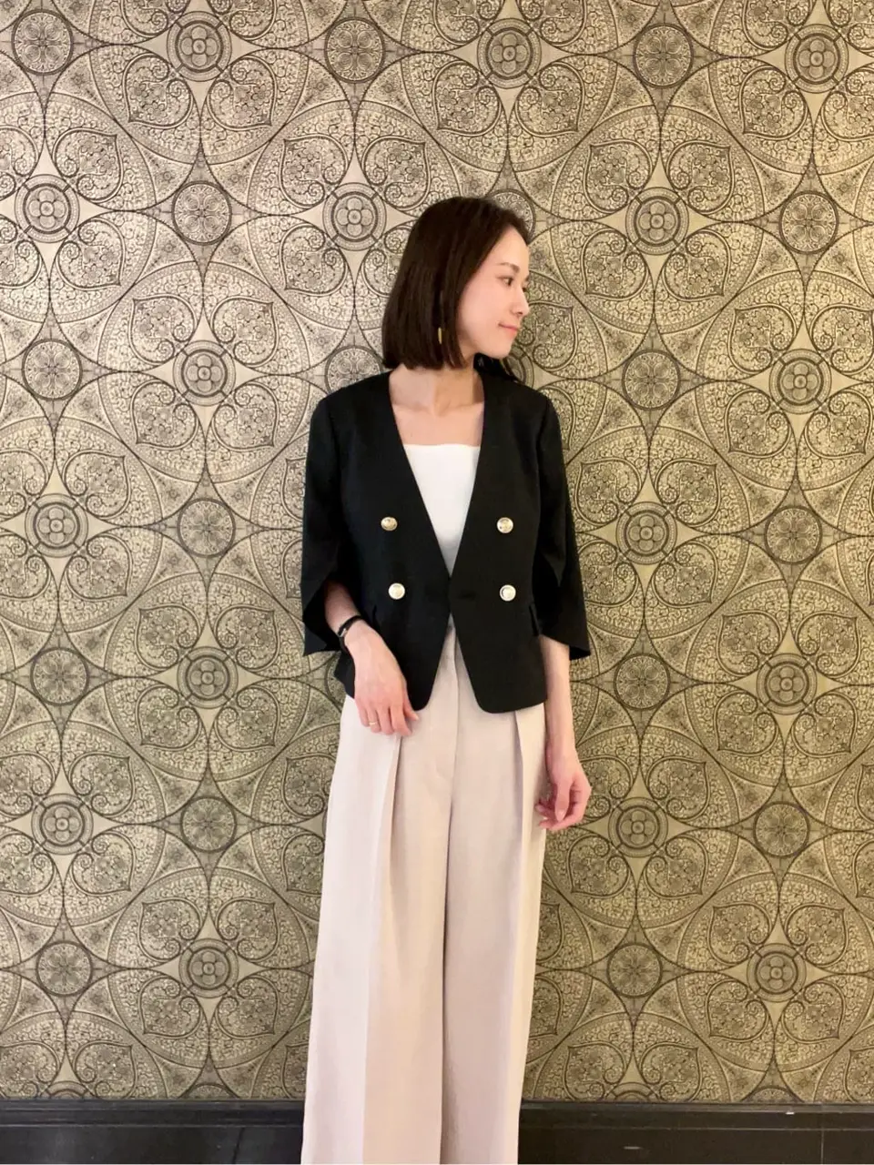 GRACE CONTINENTAL The Banquet 亀田 未希 コーディネート画像