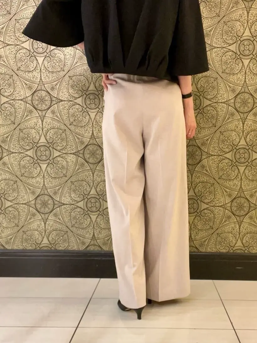 GRACE CONTINENTAL The Banquet 亀田 未希 コーディネート画像